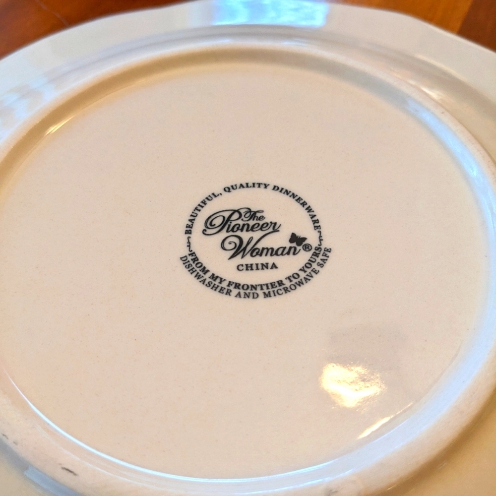 Floral Print Scallop Wavy Green Rim Salad Plates Dessert Ceramic Cottagecore - Picture 6 of 9